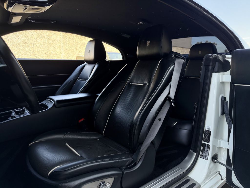 Photo 15 of this ROLLS-ROYCE WRAITH