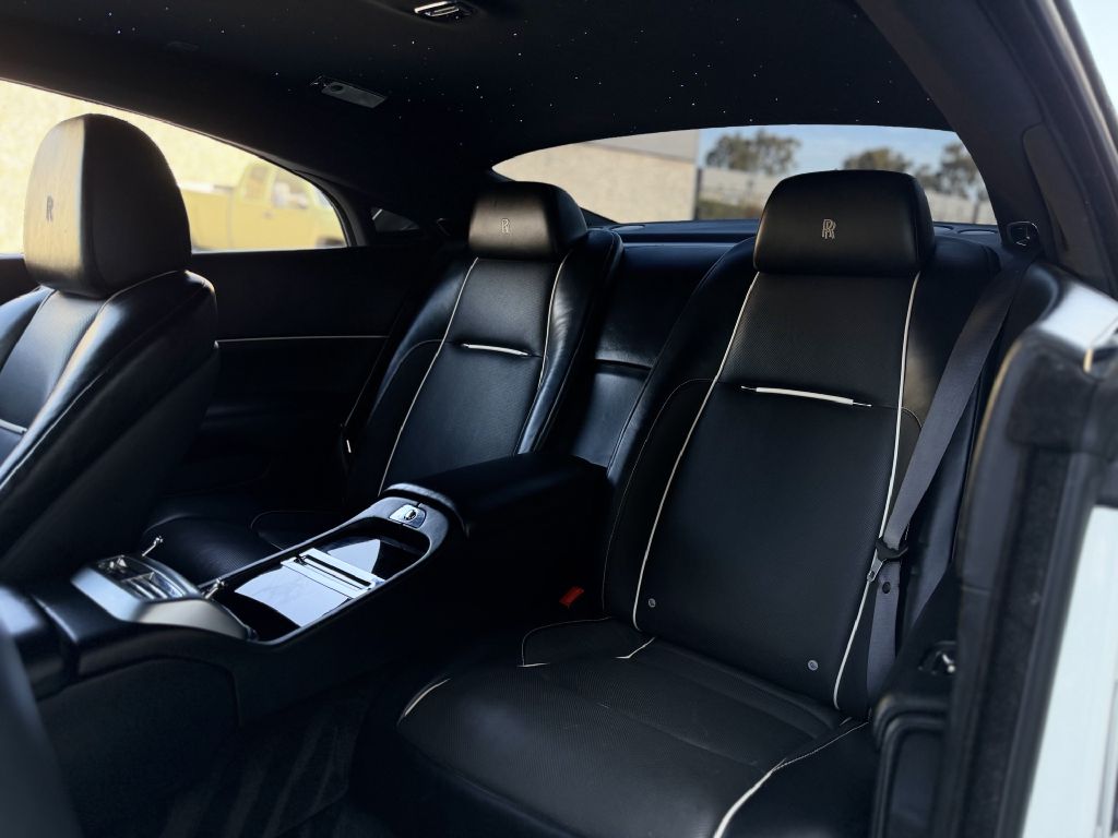 Photo 16 of this ROLLS-ROYCE WRAITH