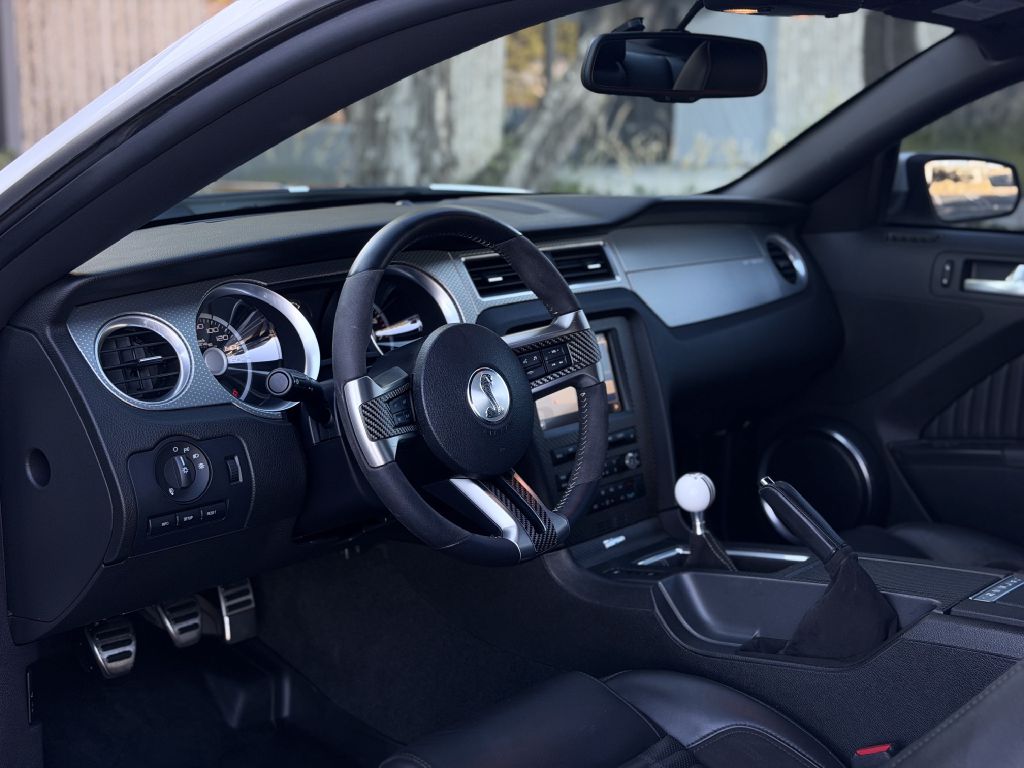 Photo 14 of this FORD MUSTANG