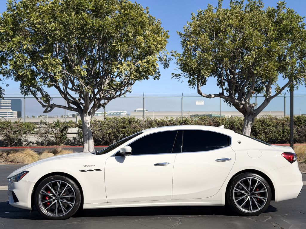 Photo 6 of this MASERATI GHIBLI