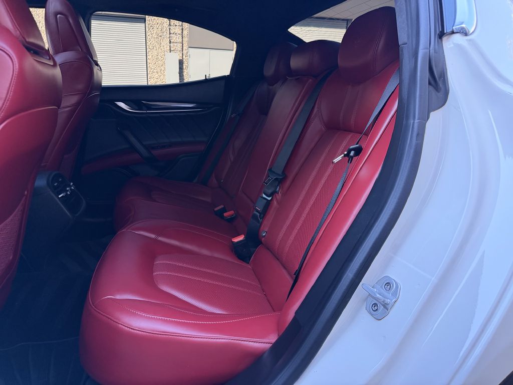Photo 14 of this MASERATI GHIBLI