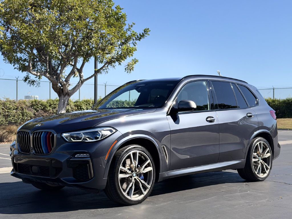 Photo 2 of this BMW X5