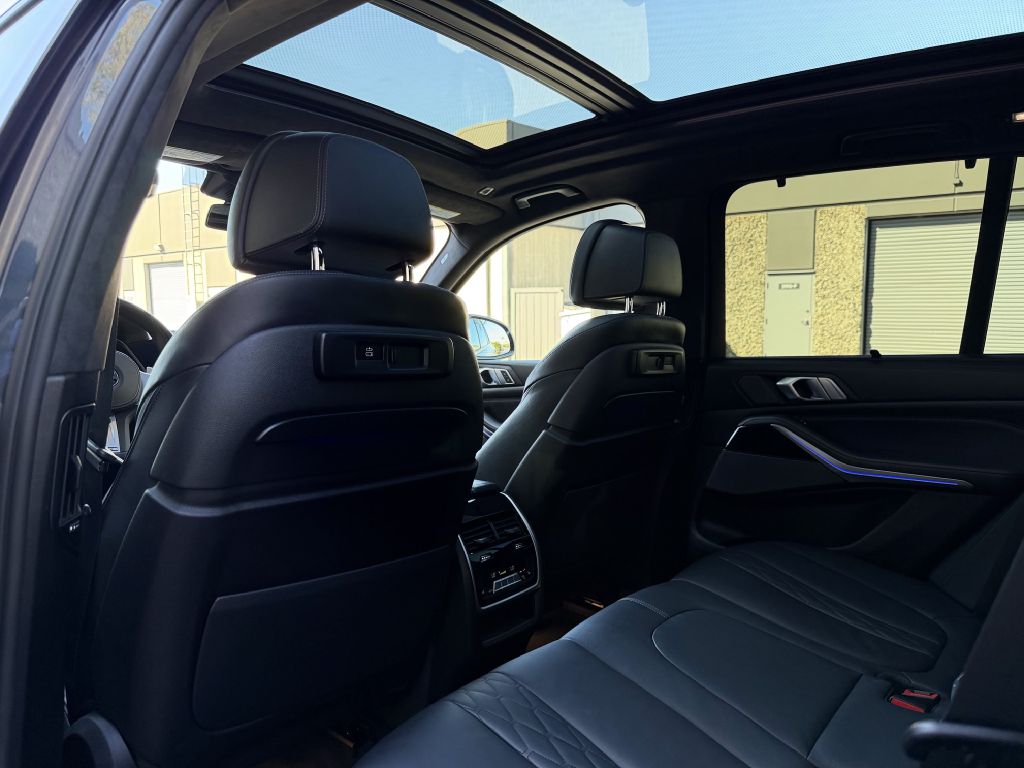 Photo 13 of this BMW X5