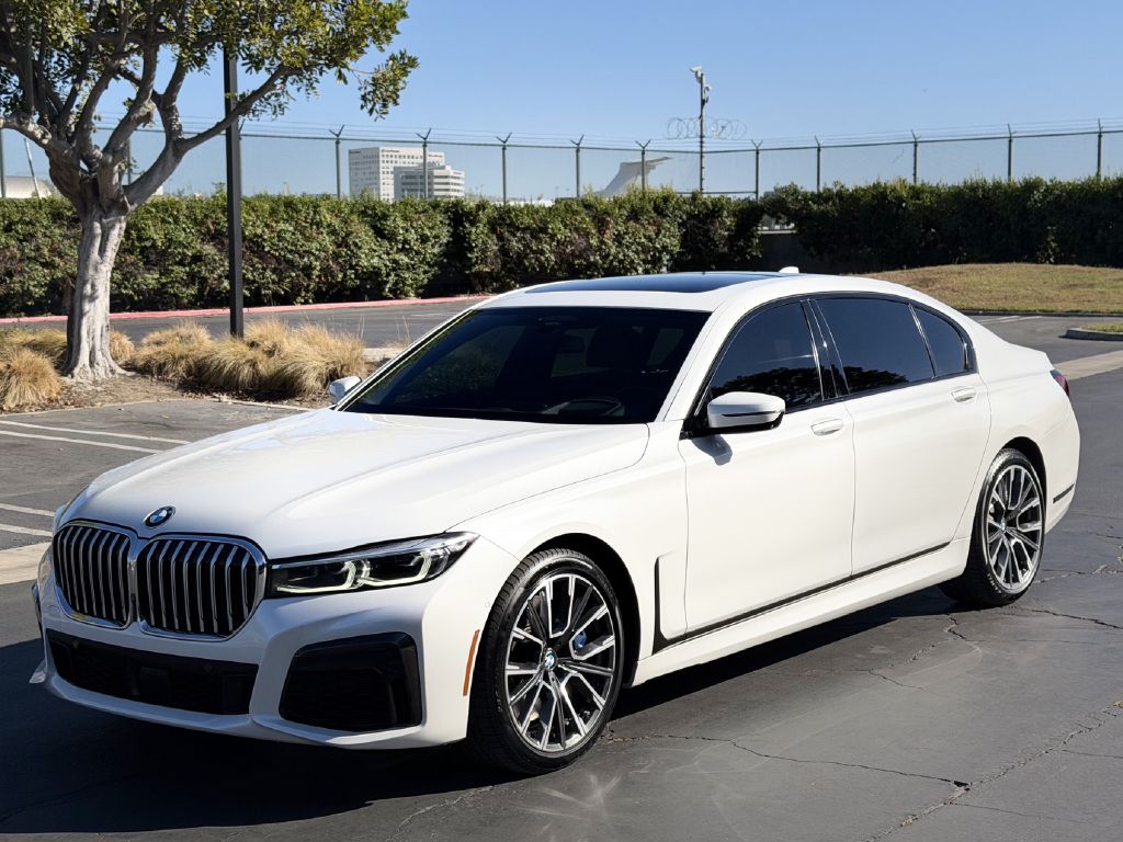 2020 BMW 750