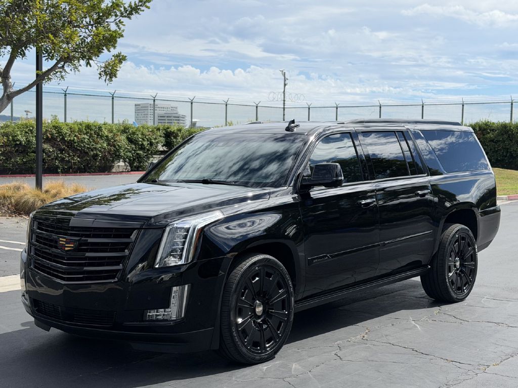 2019 CADILLAC ESCALADE