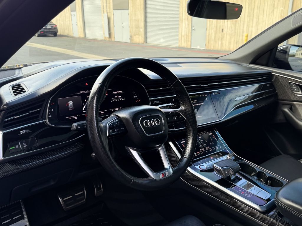 Photo 13 of this AUDI SQ8