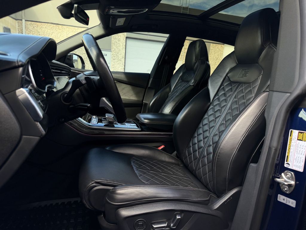 Photo 15 of this AUDI SQ8