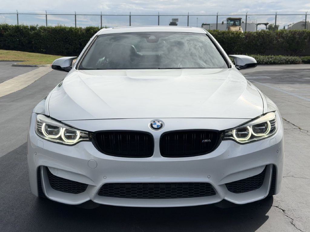 Photo 3 of this BMW M4