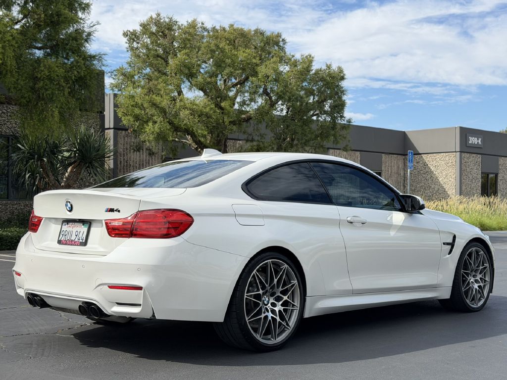Photo 4 of this BMW M4