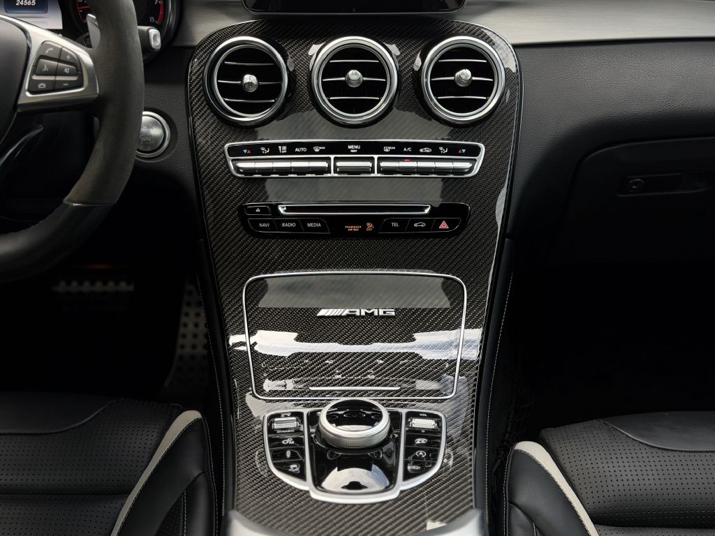 Photo 19 of this MERCEDES-BENZ GLC COUPE