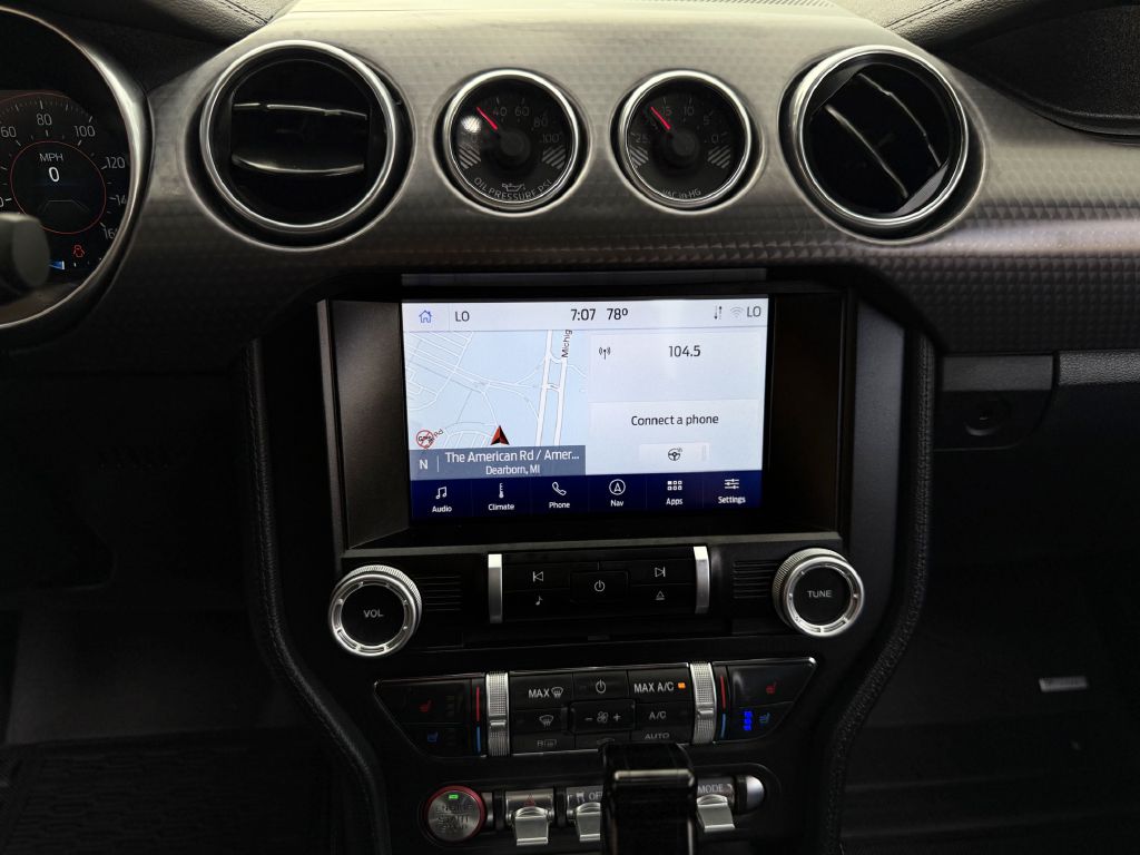 Photo 18 of this FORD MUSTANG