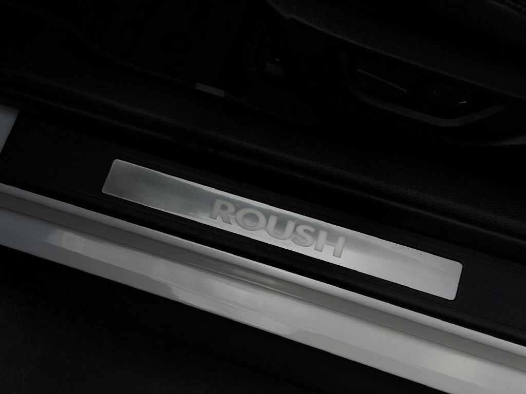Photo 20 of this FORD MUSTANG