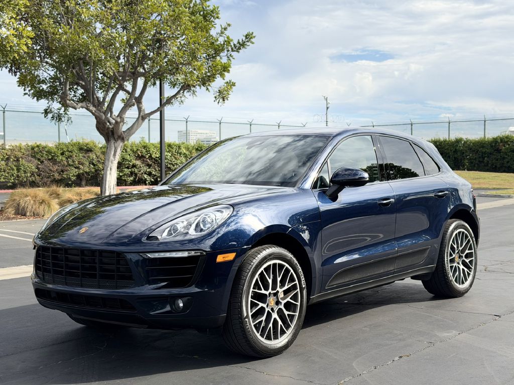2017 PORSCHE MACAN