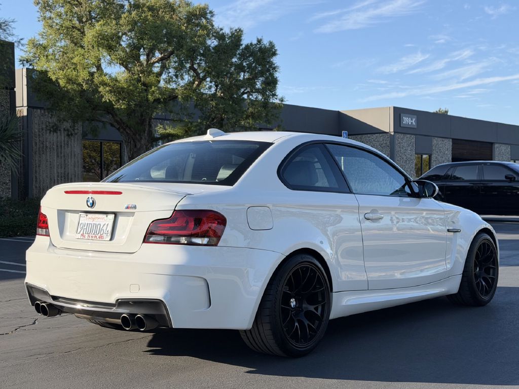 Photo 8 of this BMW 1M