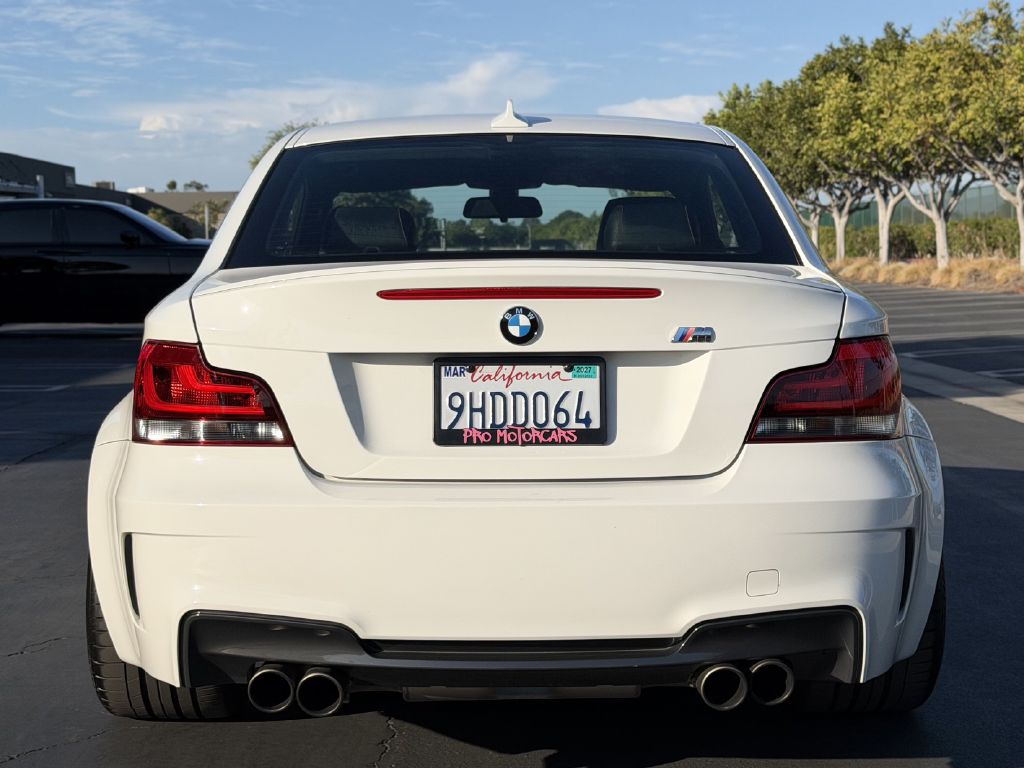 Photo 9 of this BMW 1M