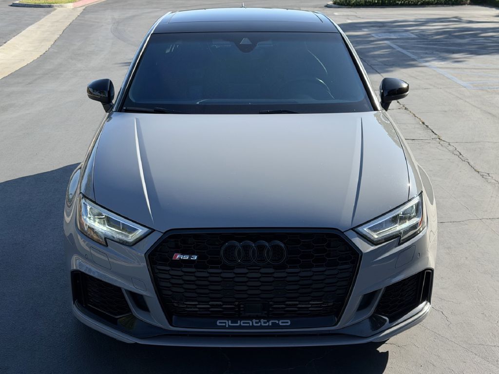 Photo 10 of this AUDI RS3