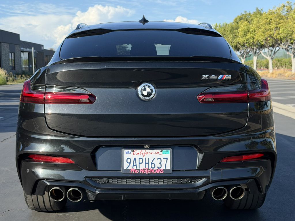 Photo 5 of this BMW X4