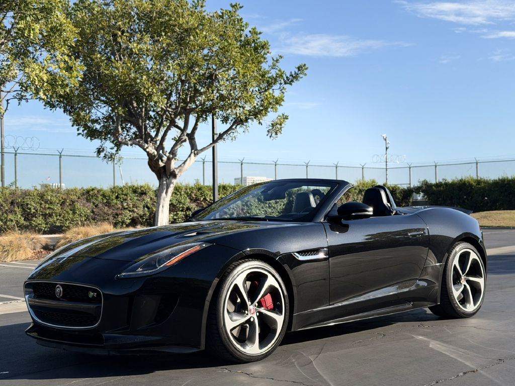 Photo 10 of this JAGUAR F-TYPE