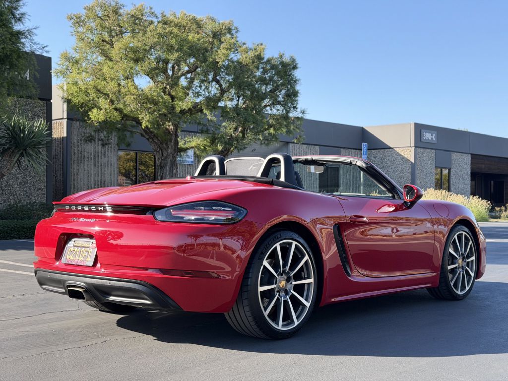 Photo 7 of this PORSCHE BOXSTER