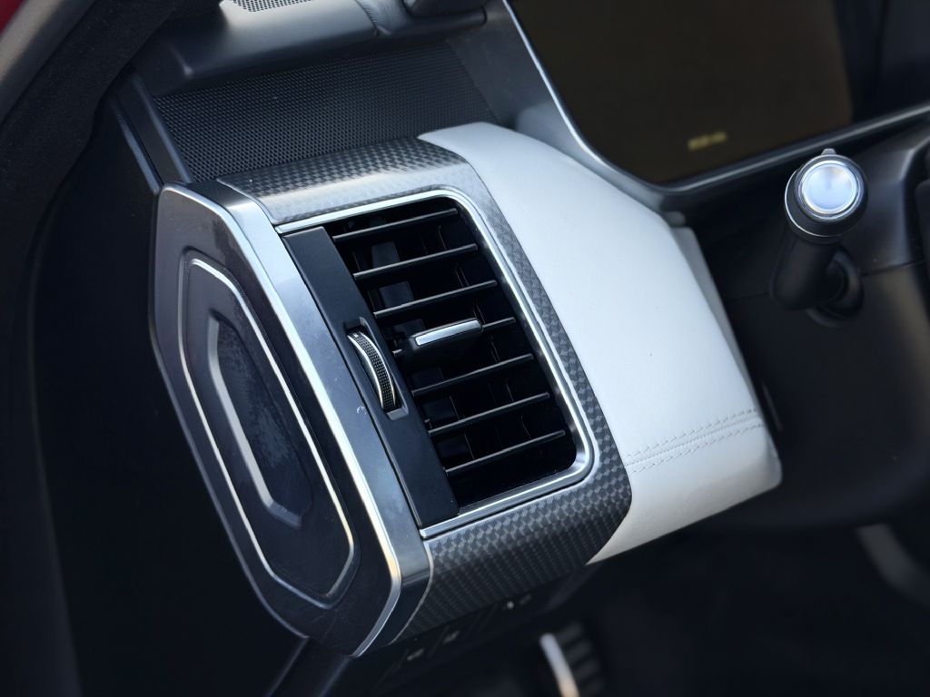 Photo 10 of this LAND ROVER RANGE ROVER SPO