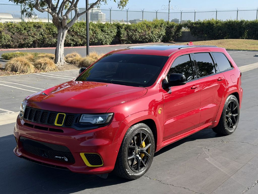 Photo 2 of this JEEP GRAND CHEROKEE