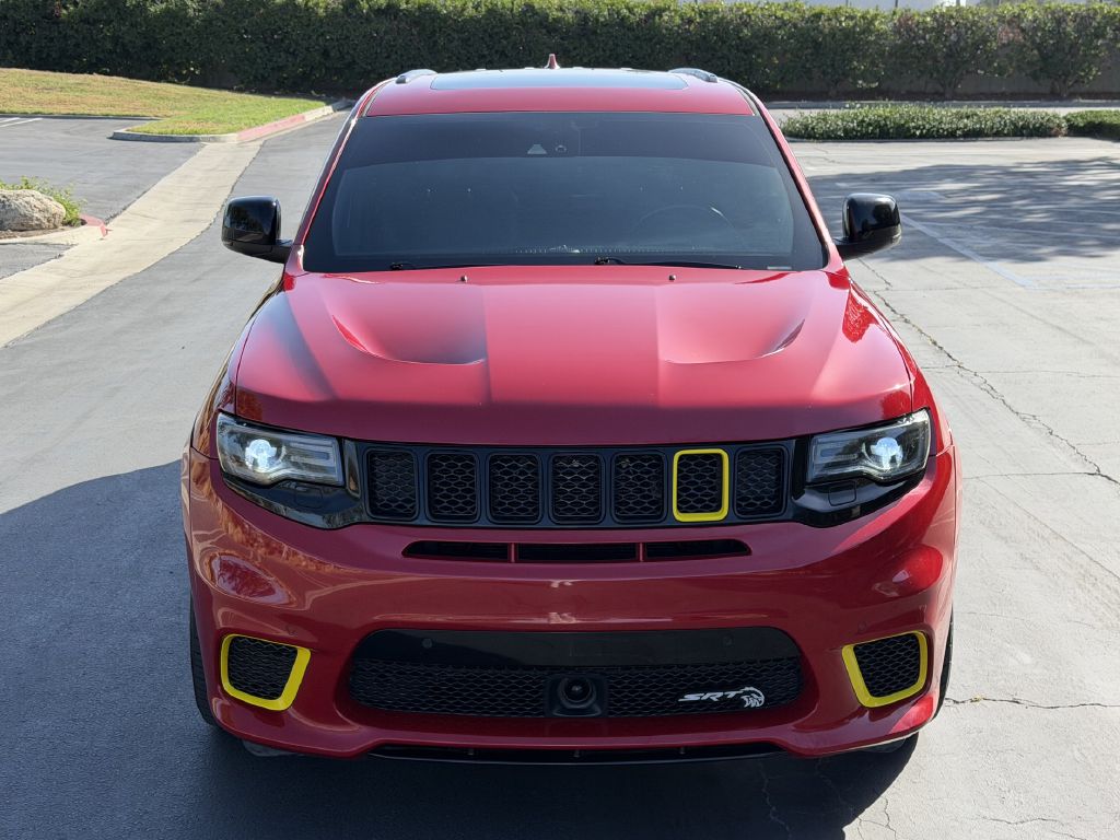 Photo 3 of this JEEP GRAND CHEROKEE