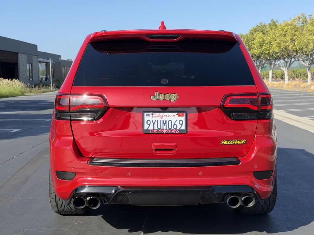 Photo 5 of this JEEP GRAND CHEROKEE