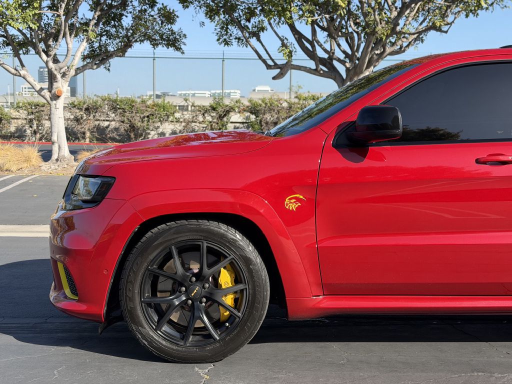 Photo 8 of this JEEP GRAND CHEROKEE