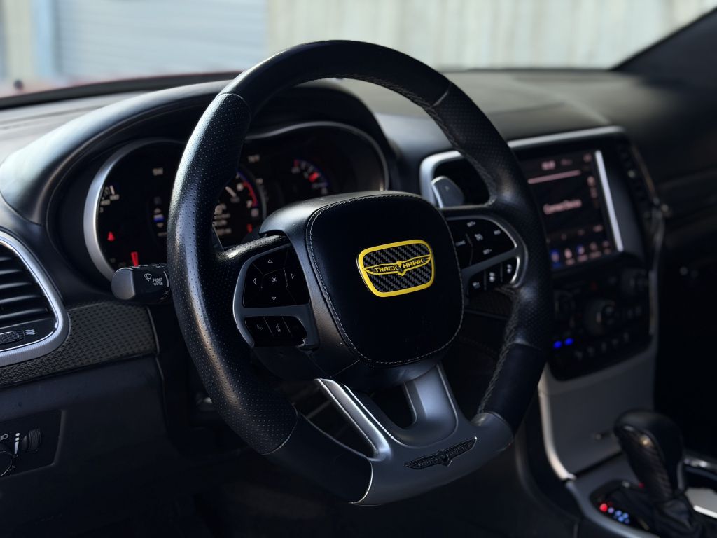 Photo 13 of this JEEP GRAND CHEROKEE