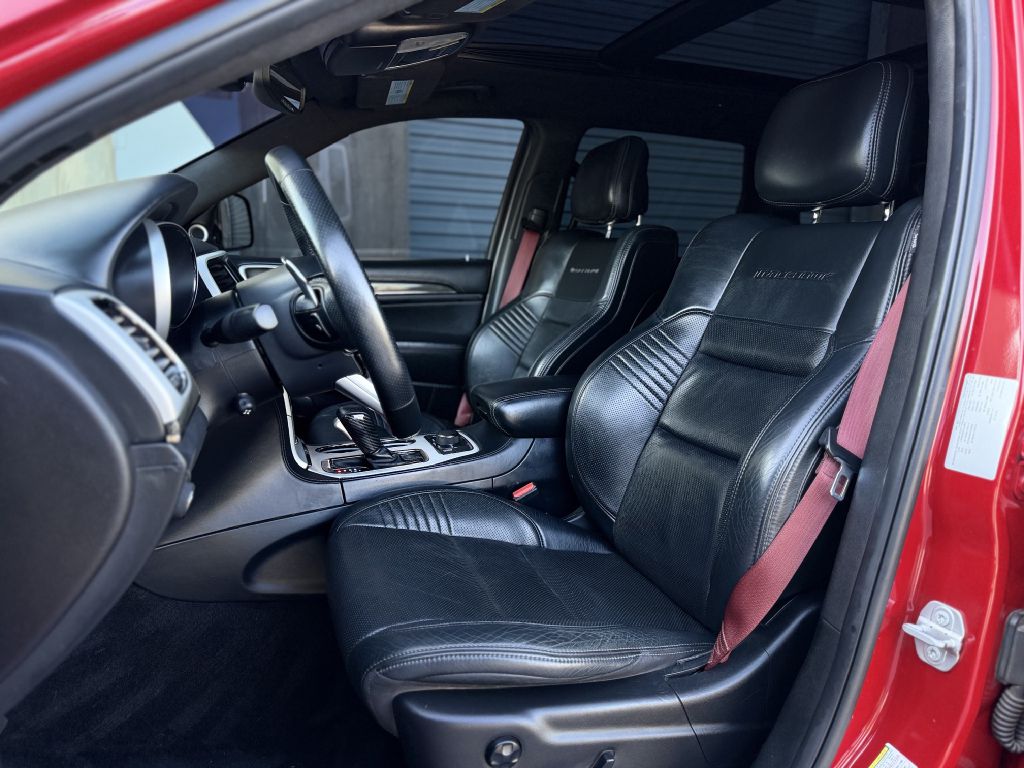 Photo 15 of this JEEP GRAND CHEROKEE