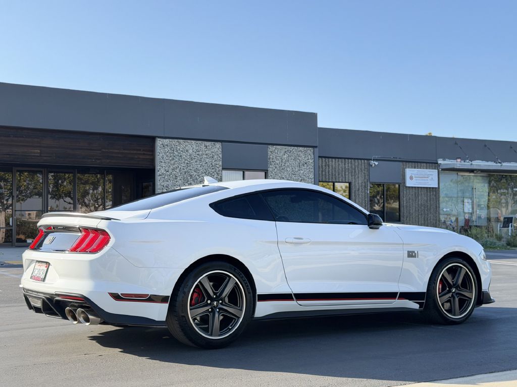 Photo 5 of this FORD MUSTANG