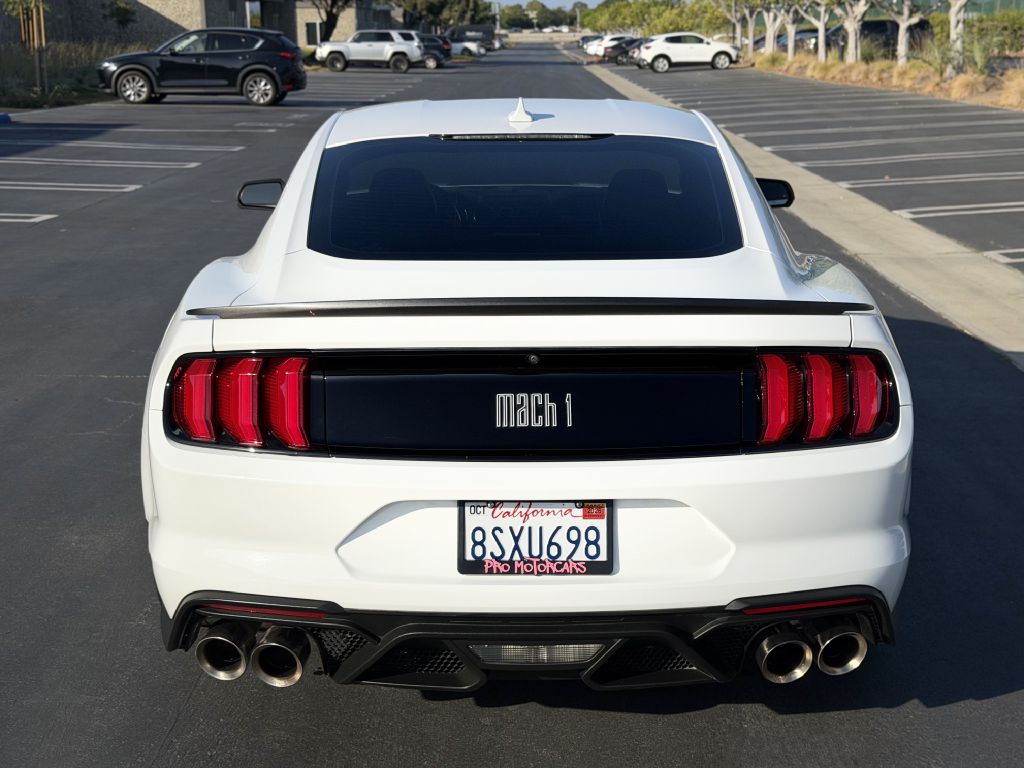 Photo 7 of this FORD MUSTANG