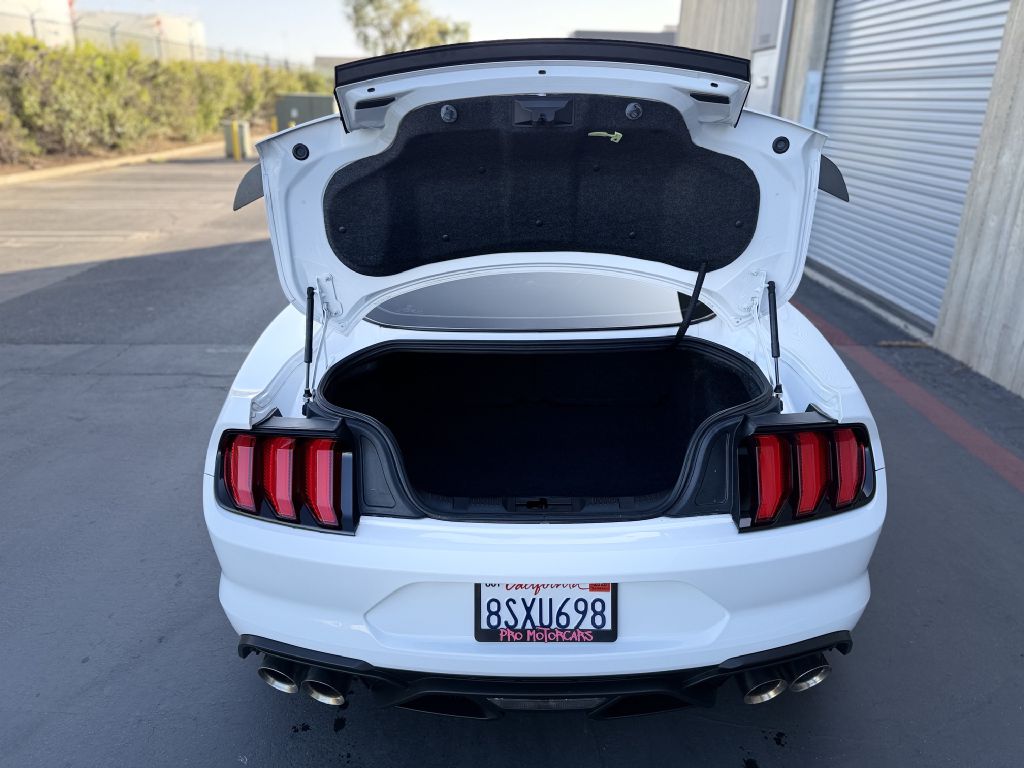 Photo 19 of this FORD MUSTANG
