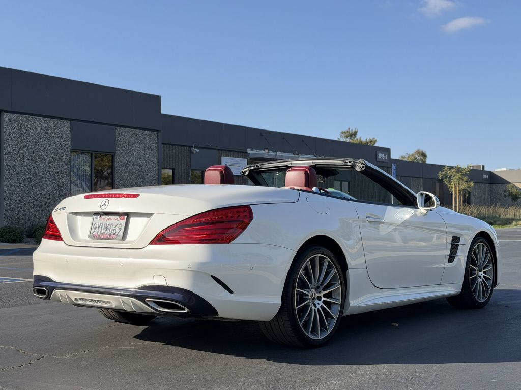 Photo 8 of this MERCEDES-BENZ SL