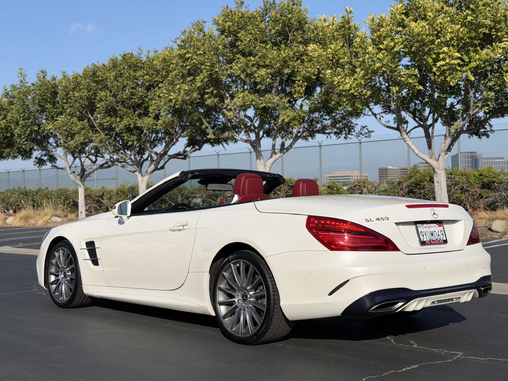 Photo 13 of this MERCEDES-BENZ SL
