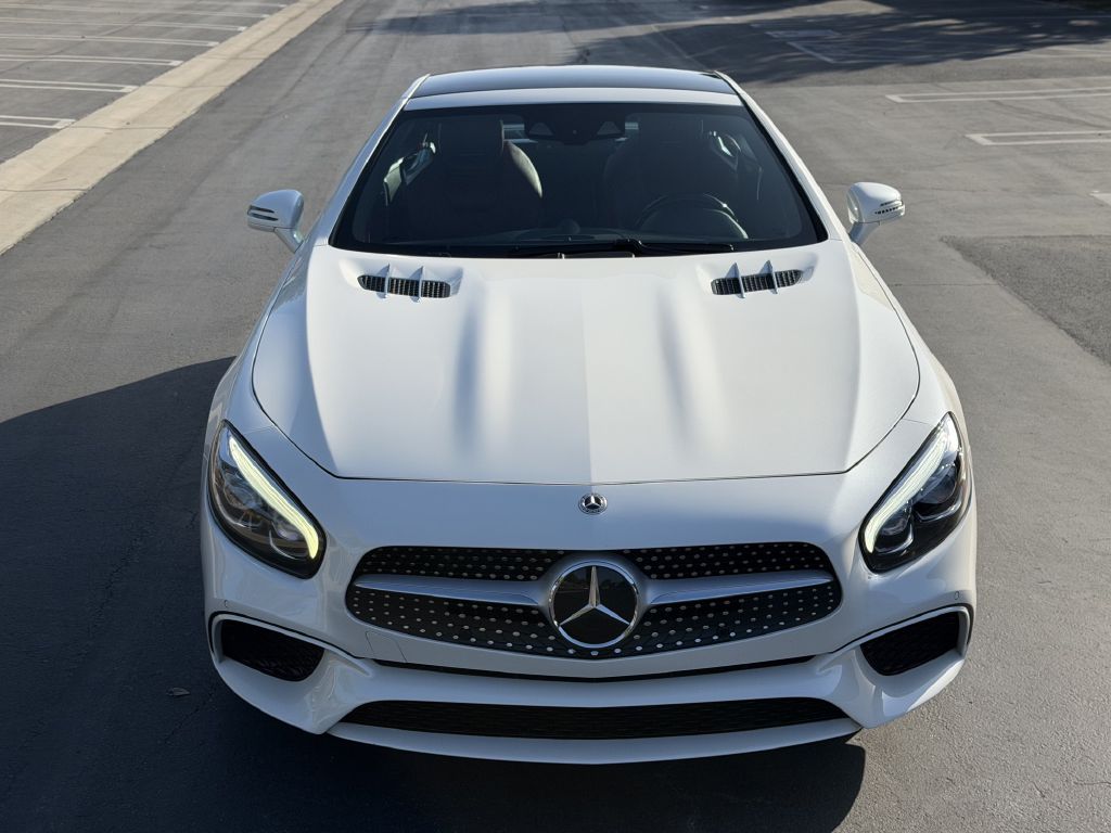 Photo 7 of this MERCEDES-BENZ SL