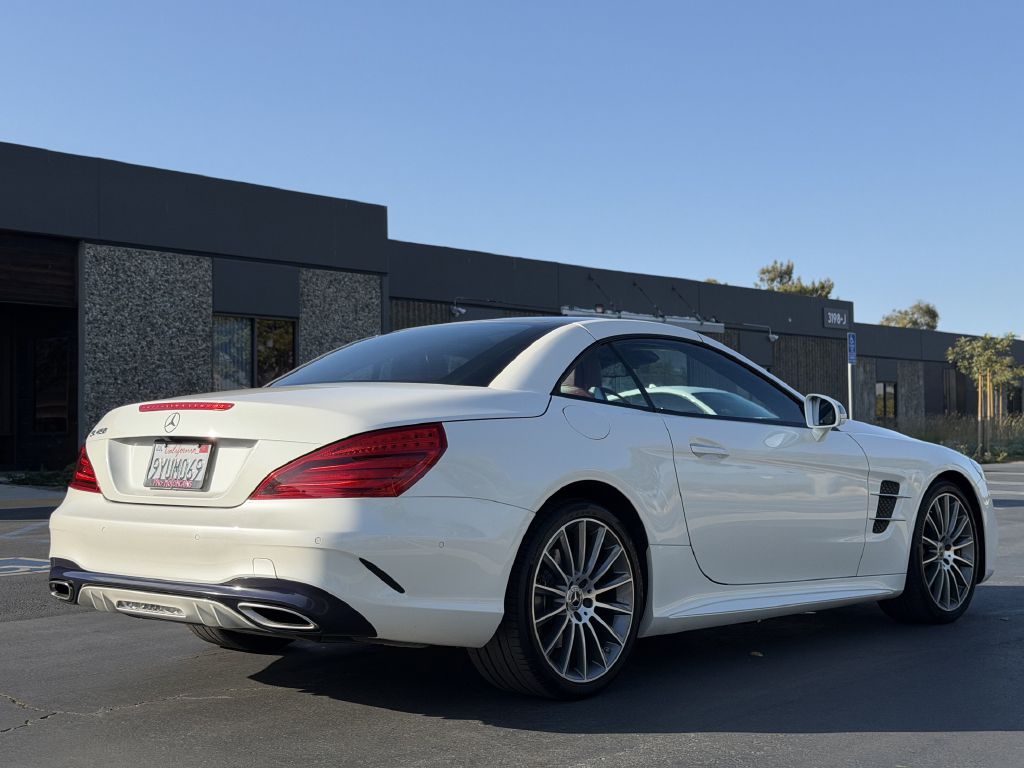 Photo 9 of this MERCEDES-BENZ SL