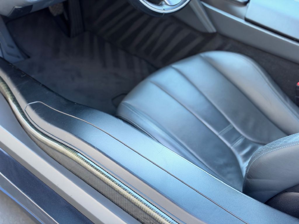 Photo 14 of this BMW I8