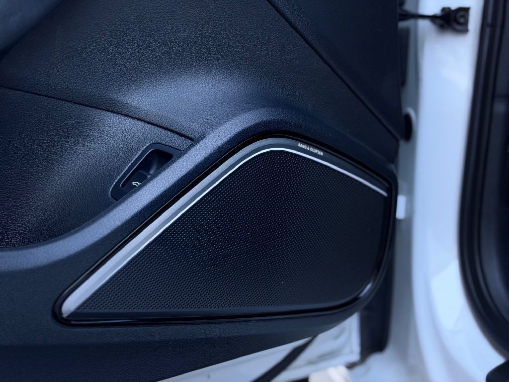 Photo 14 of this AUDI RS3