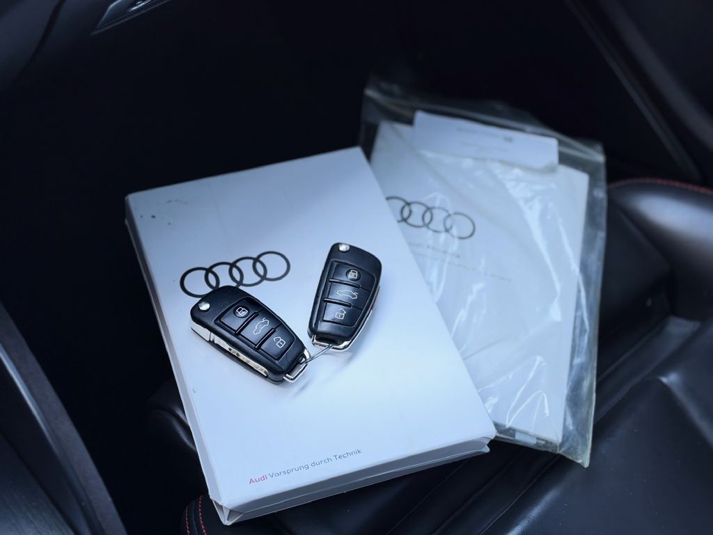 Photo 21 of this AUDI RS3