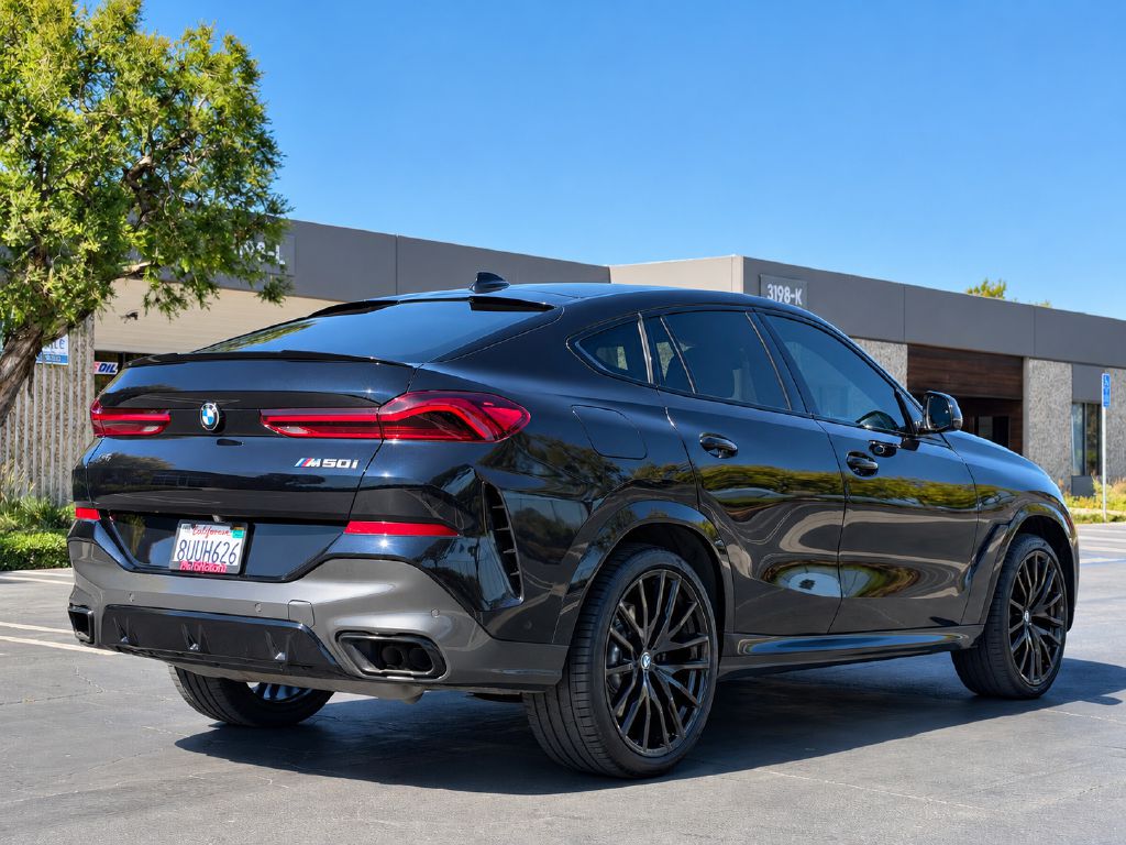 Photo 6 of this BMW X6