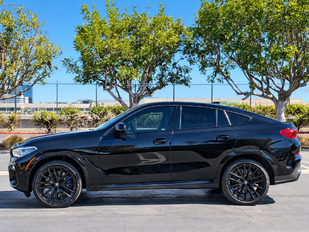 Photo 9 of this BMW X6