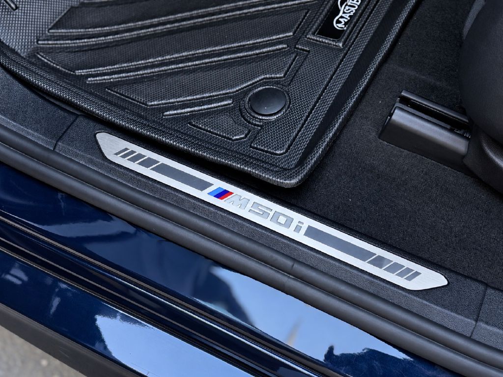 Photo 12 of this BMW X6