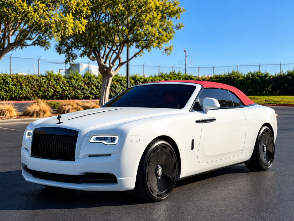 Photo 17 of this ROLLS-ROYCE DAWN