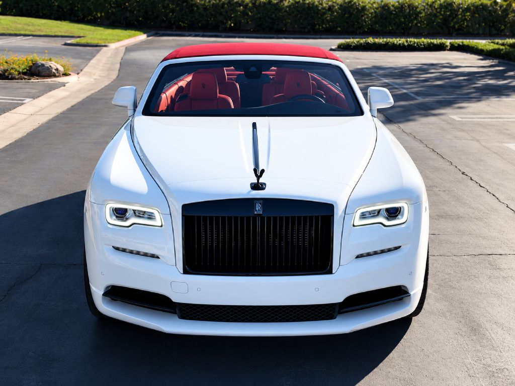 Photo 6 of this ROLLS-ROYCE DAWN