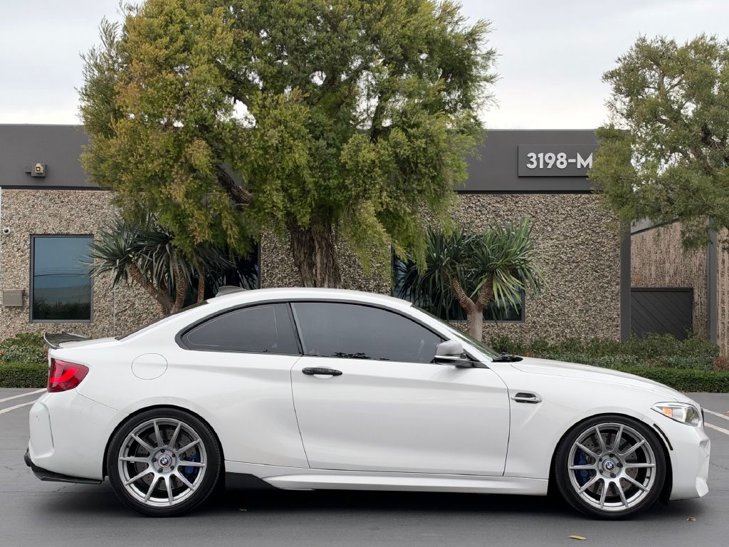 Photo 5 of this BMW M2
