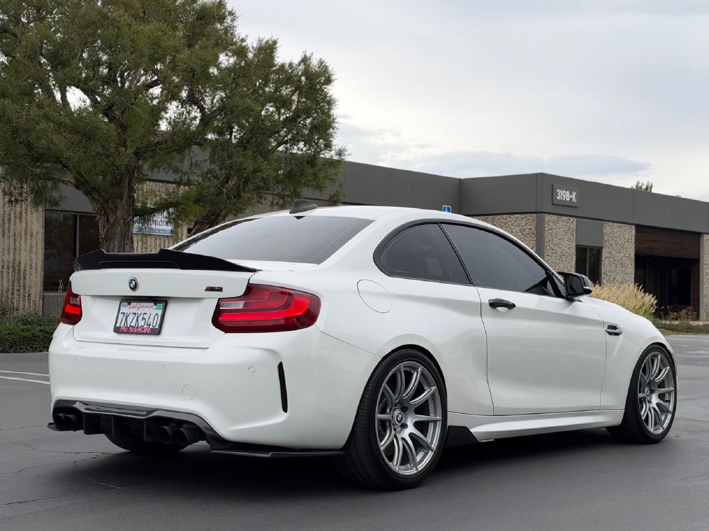 Photo 6 of this BMW M2