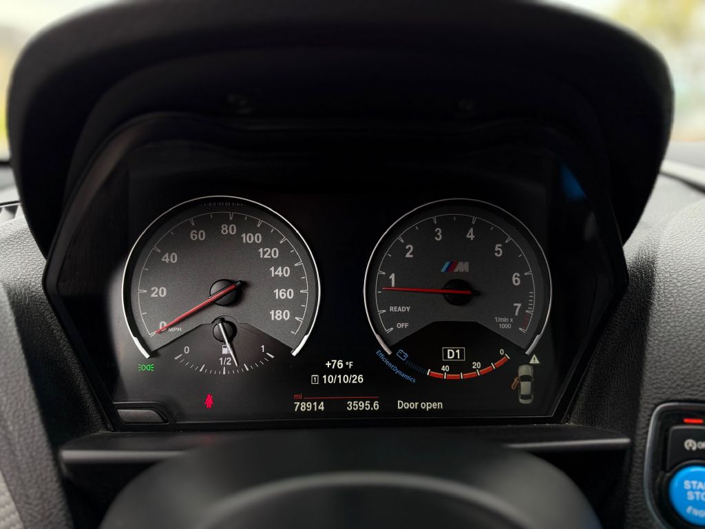 Photo 15 of this BMW M2
