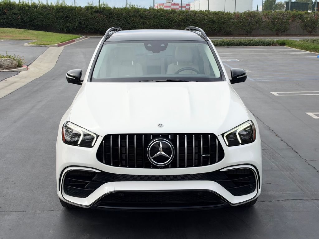 Photo 3 of this MERCEDES-BENZ GLE 63 AMG