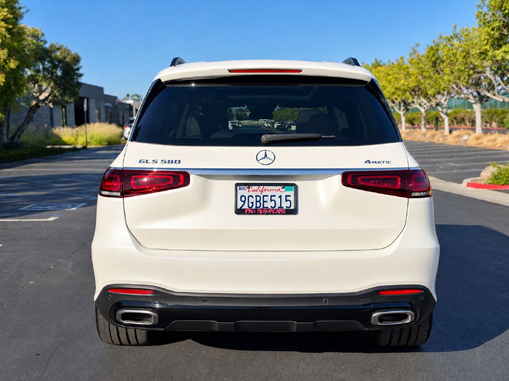Photo 4 of this MERCEDES-BENZ GLS